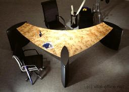 circon executive desk in wing design