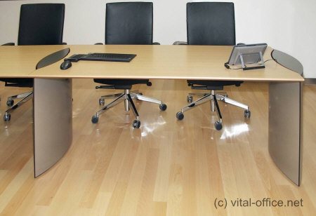 flexi conference tables for exclusive training rooms